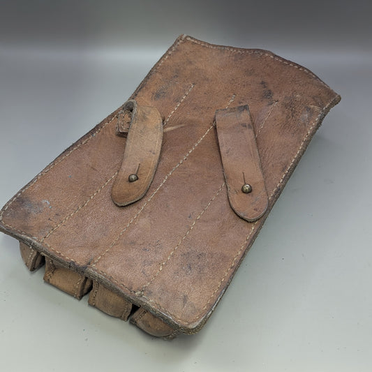 Original Leather Magazine Pouch (No Oiler / No Strap) – Vintage Surplus for Sci-Fi & Reenactment