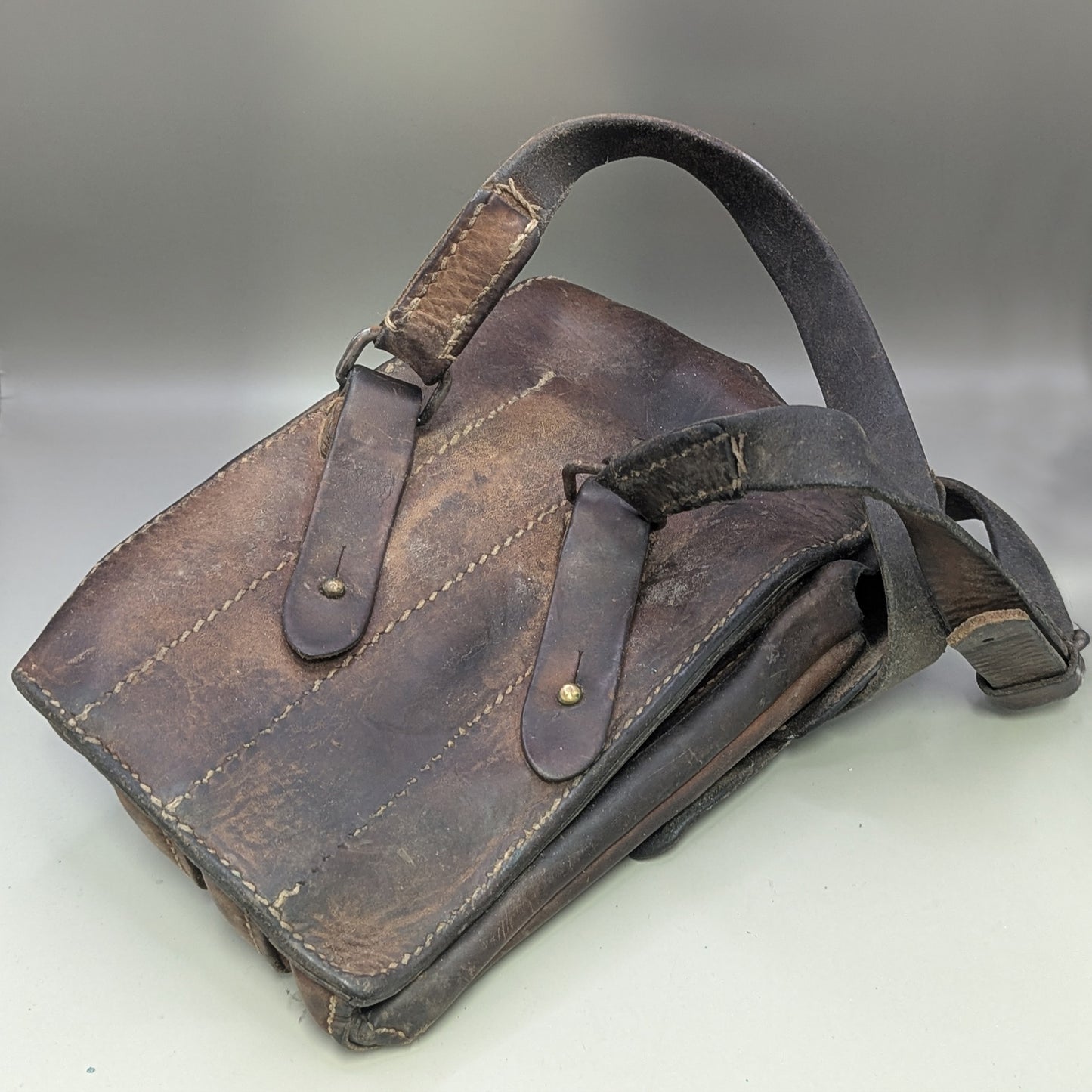 Original Leather Magazine Pouch (With Strap, No Oiler) – Vintage Surplus for Sci-Fi Costumes, Mud3