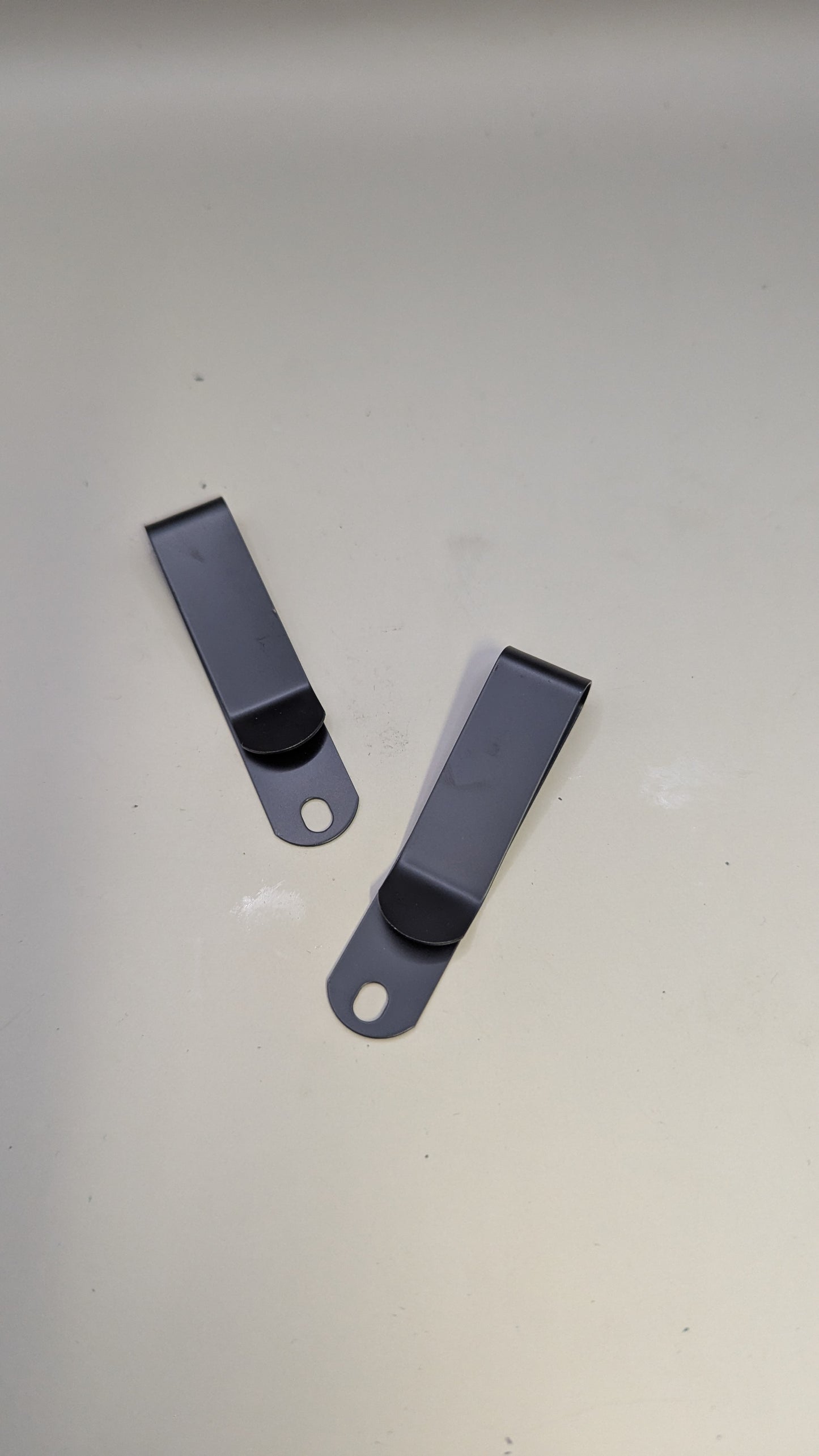 NFC7 Magnet-Pin weiss blau (Noris Force Con 2025)