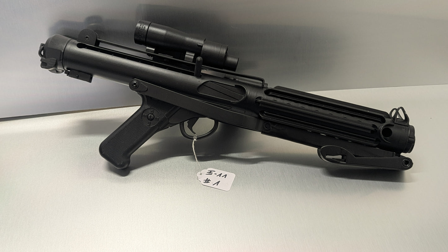 Imperialer Sci-Fi Blaster – Resin-Prop mit Metallschiene (Vitrinenmodell) Tantive Breacher #1