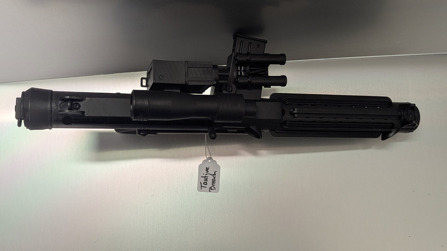 Imperialer Sci-Fi Blaster – Resin-Prop mit Metallschiene (Vitrinenmodell) Tantive Breacher #1